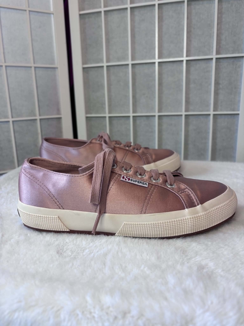 Superga Women's Metallic Rose Lace-Up Sneakers